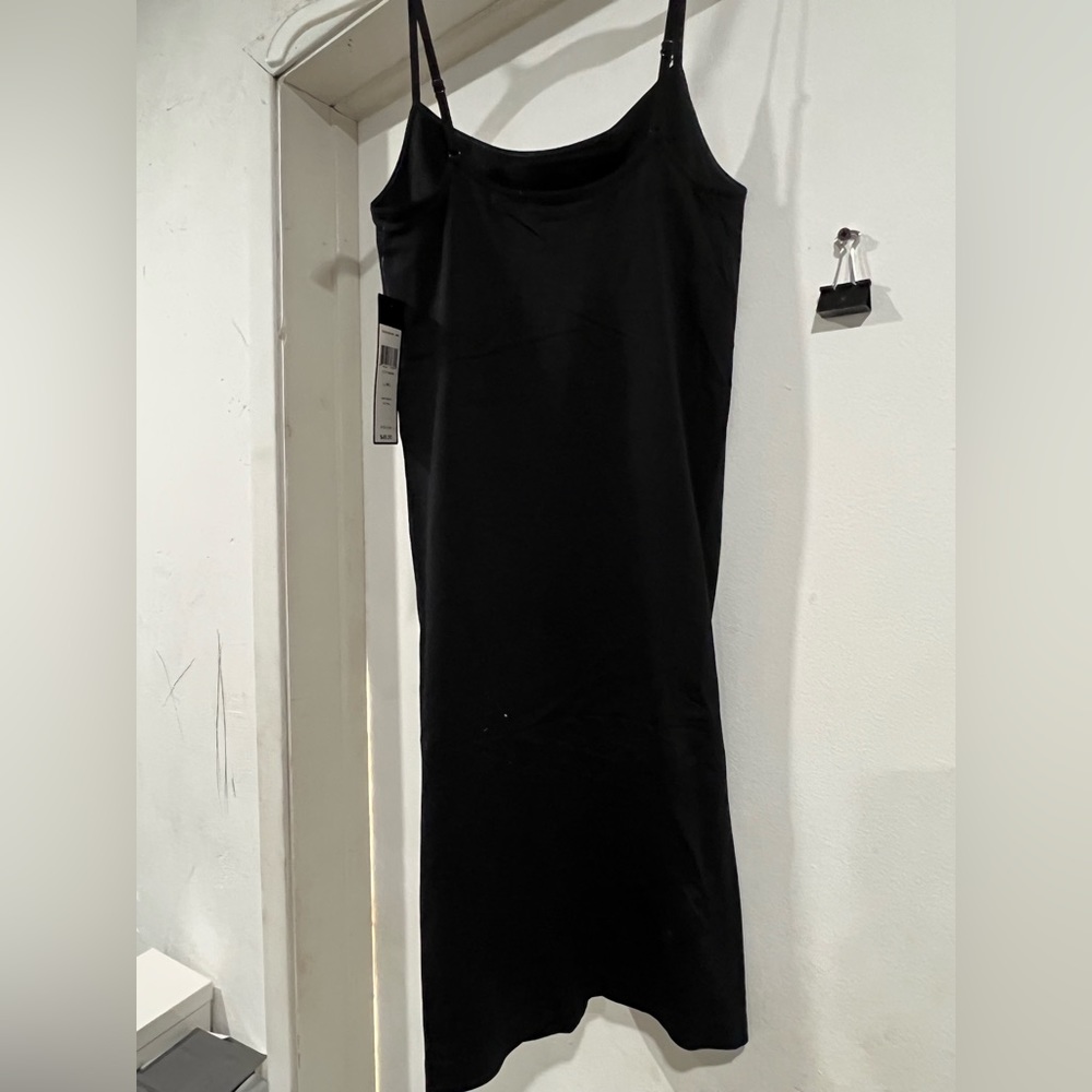 BCBG Max Azria Camisole style dress in Black NWT - Picture 2 of 6